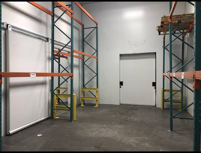 2,109M² FACTORY TO LET IN EPPING INDUSTRIAL